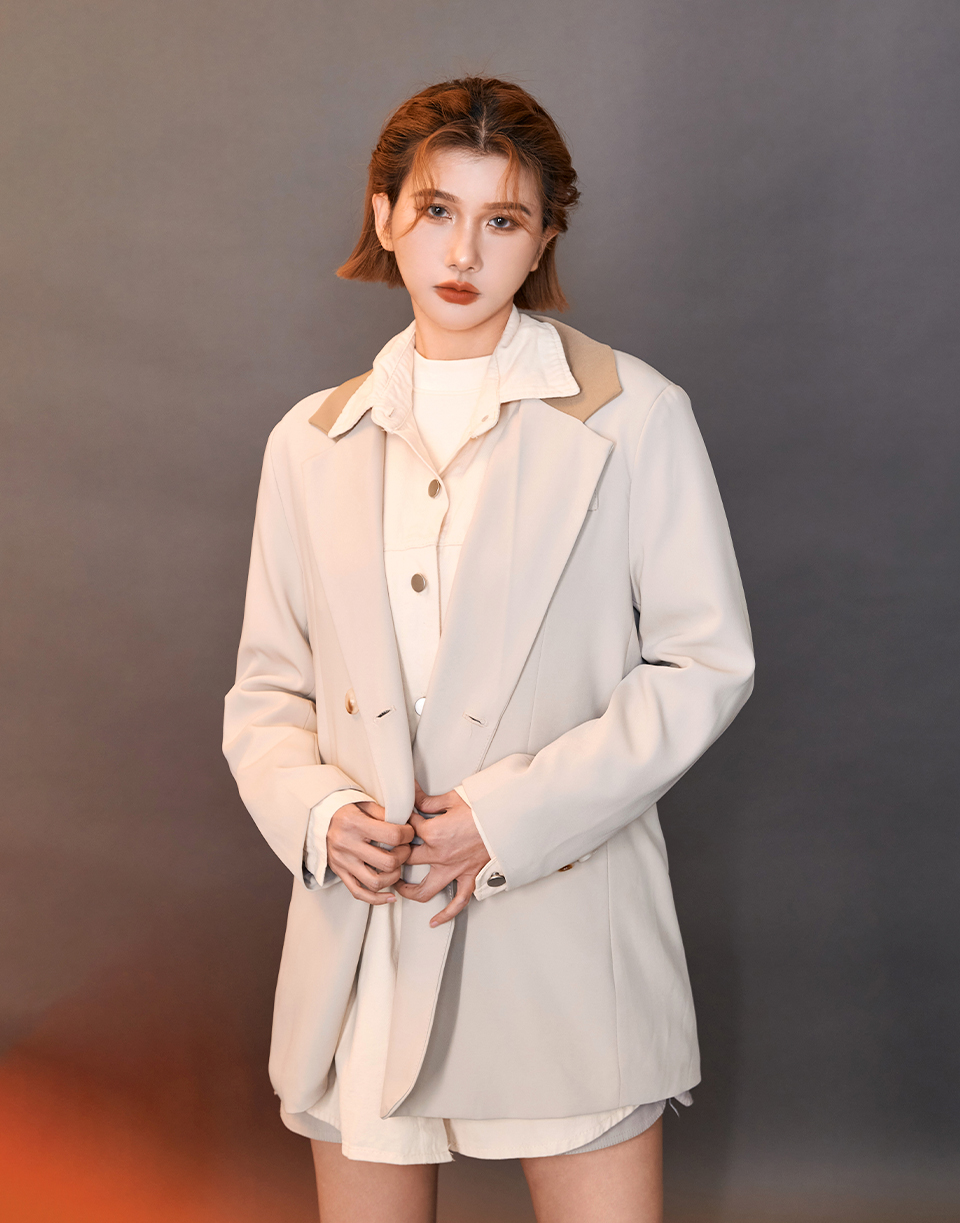 Anu 特殊拼色小標西裝外套