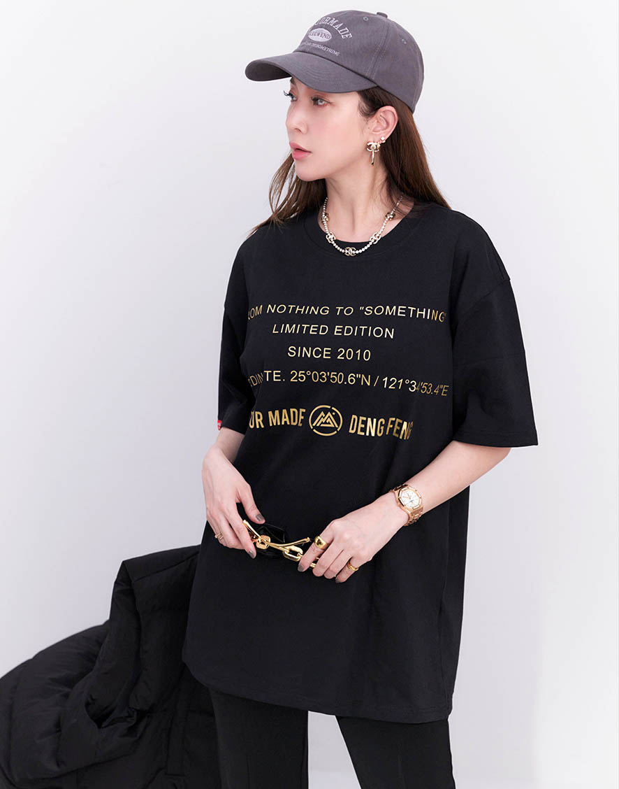 個性款金銀燙字短T'