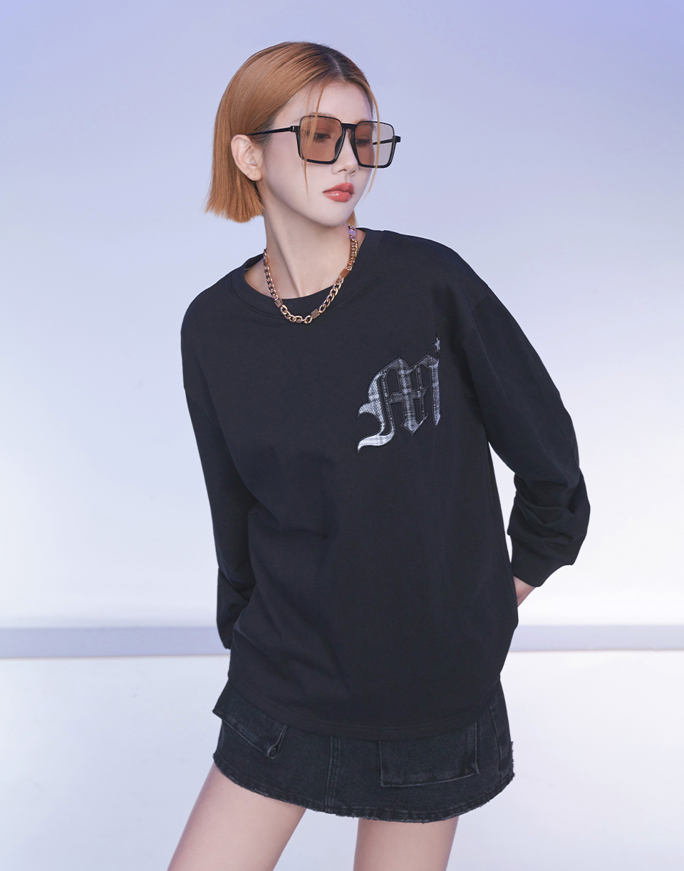 哥德字格子logo薄長TEE