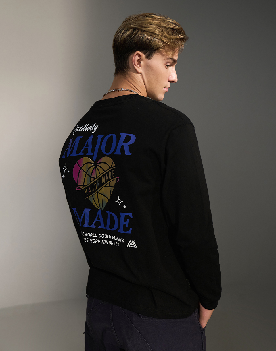 愛心地球薄長TEE