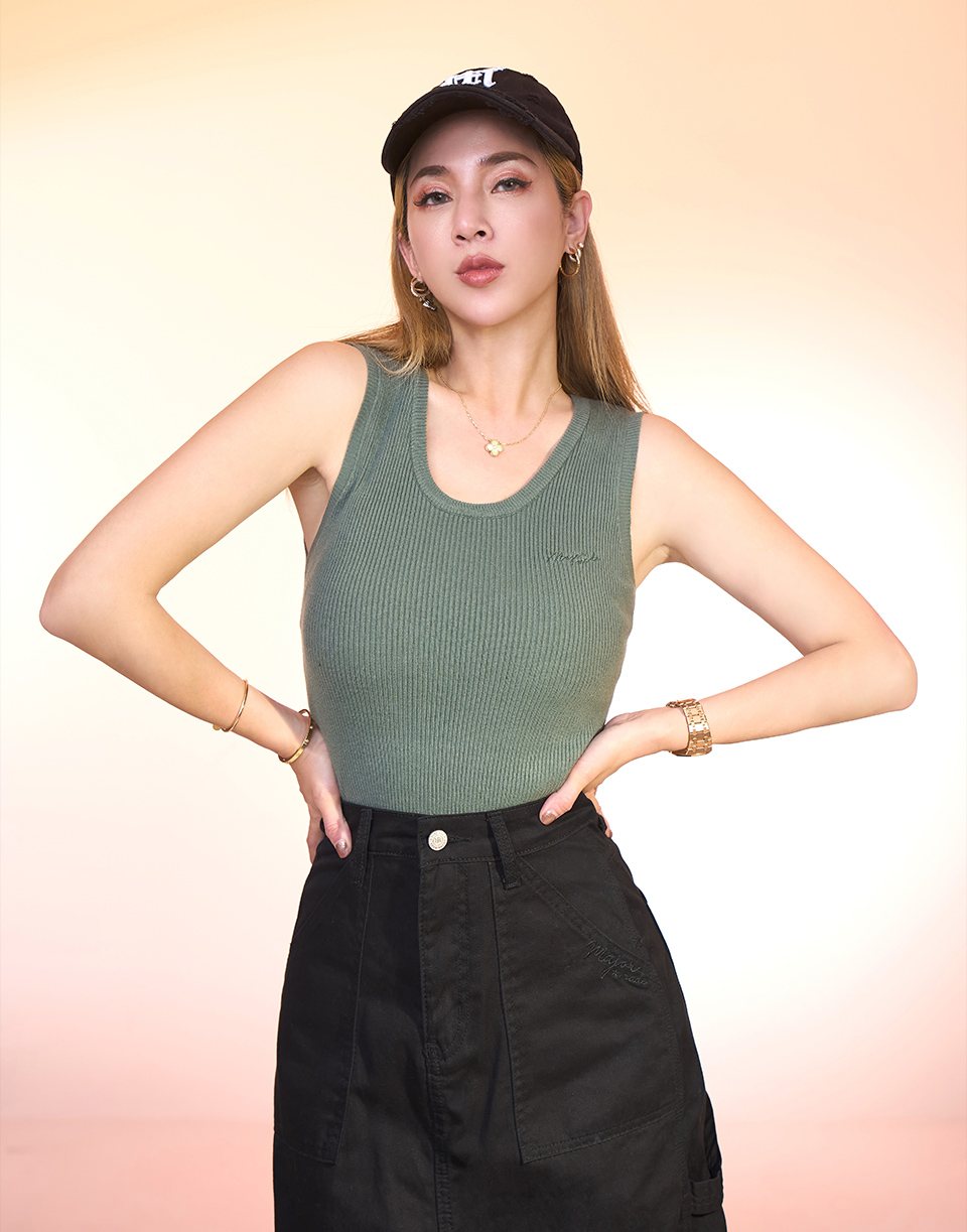 刺繡寬肩針織背心