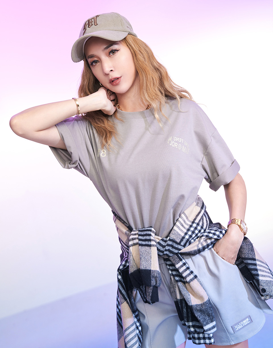 環繞地球厚版膠短TEE