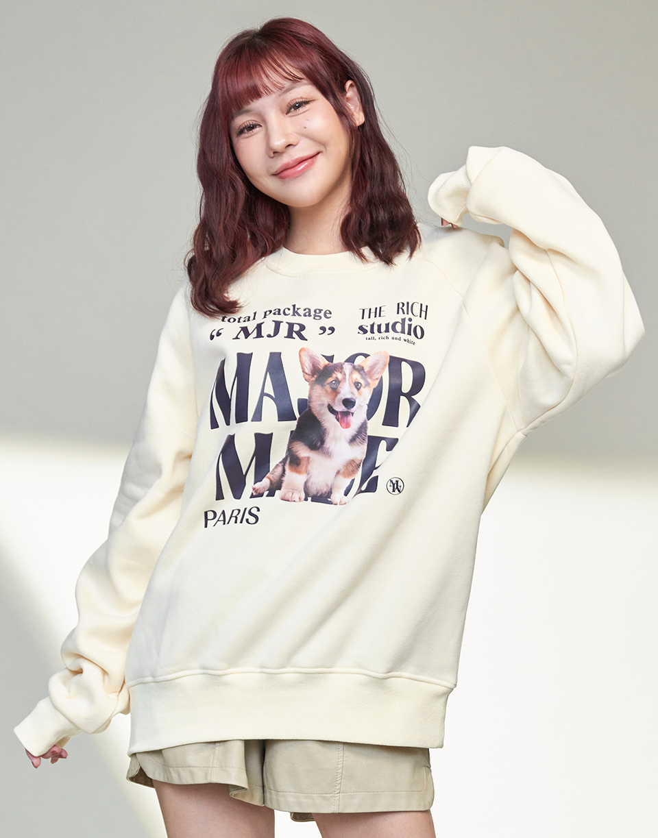 柯基小短腿大學TEE