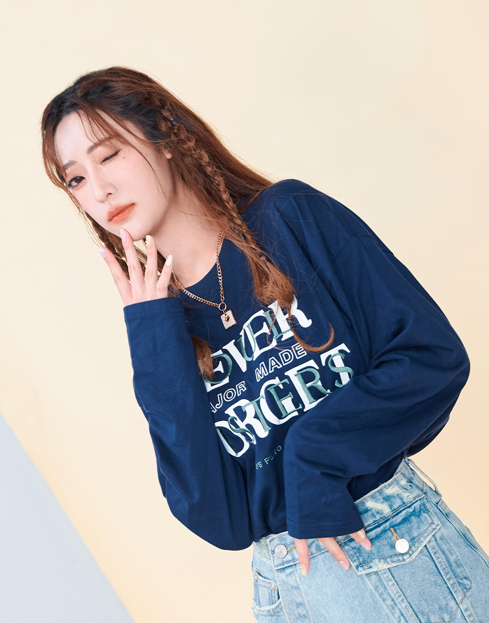 重疊永不忘記刺繡長TEE