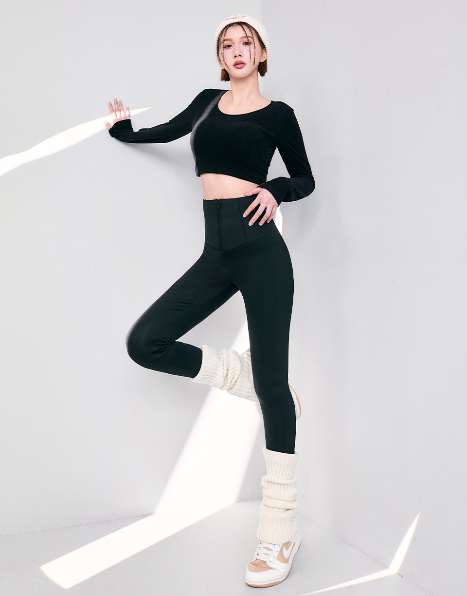 緊實翹臀鯊魚褲