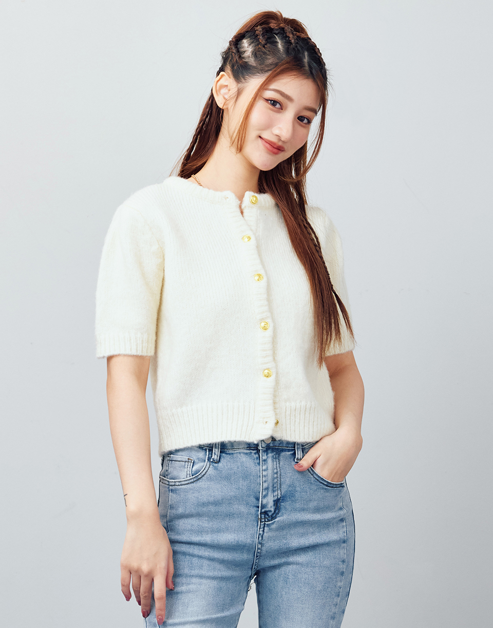 圓領金釦毛呢泡泡袖上衣