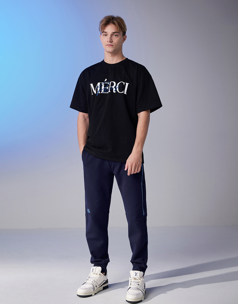 謝謝草寫刺繡短TEE