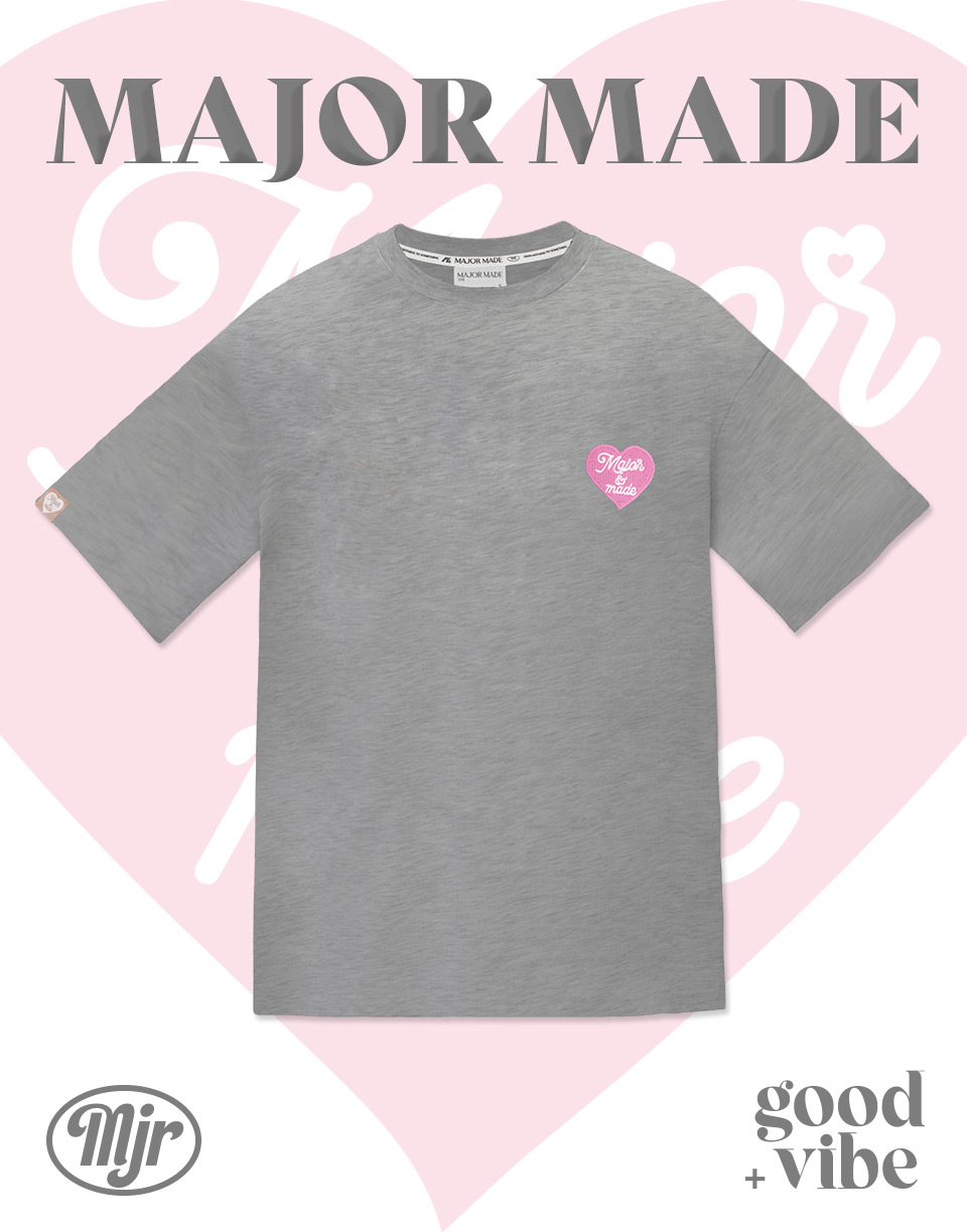 品牌愛心刺繡短T