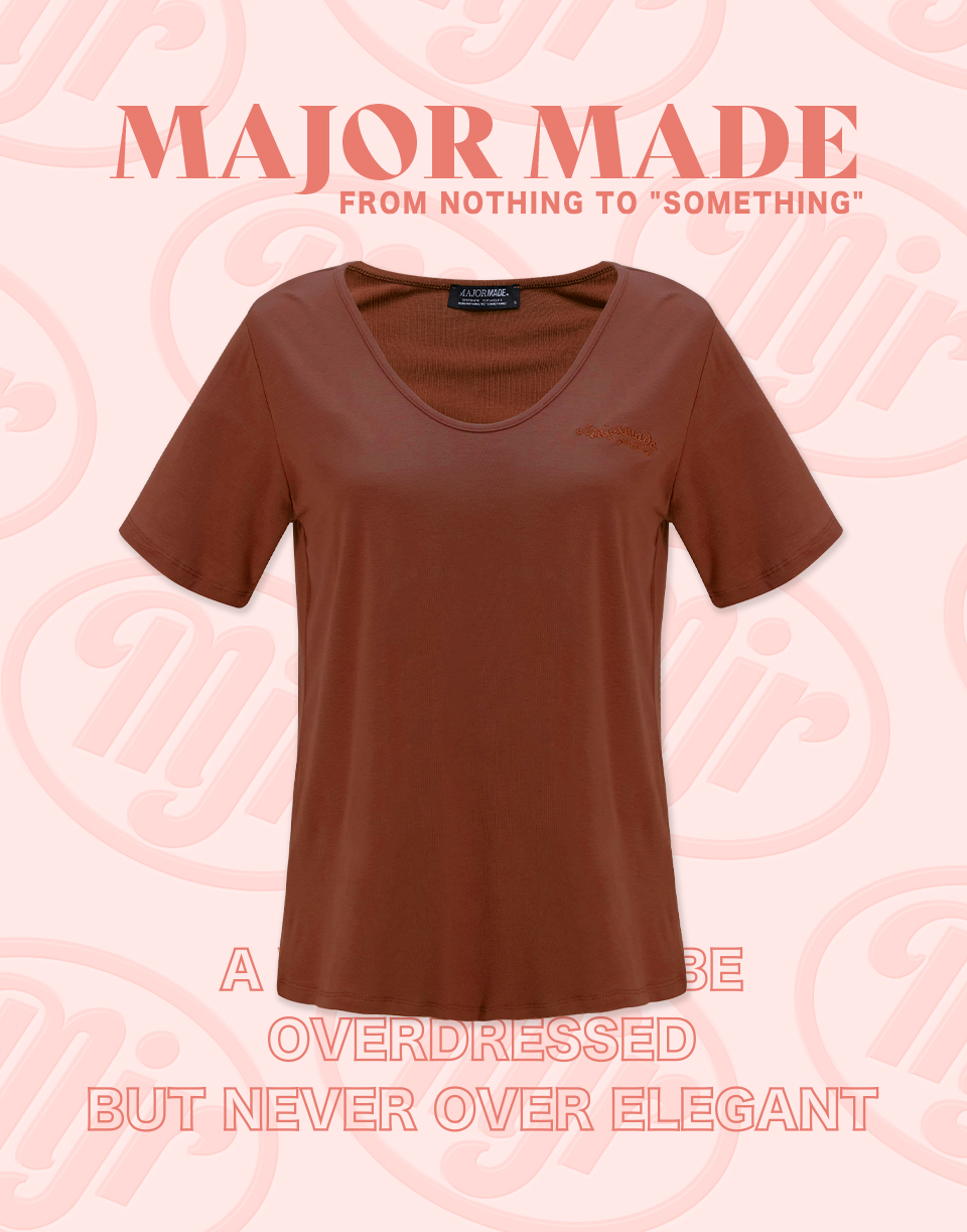 V領彈力刺繡弧度字短T