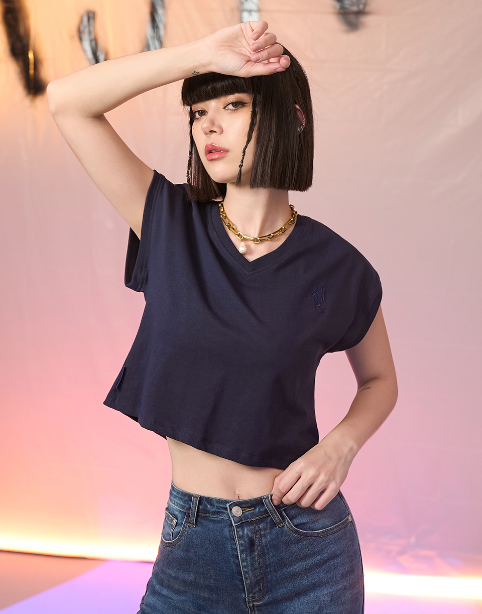 無袖V領刺繡上衣