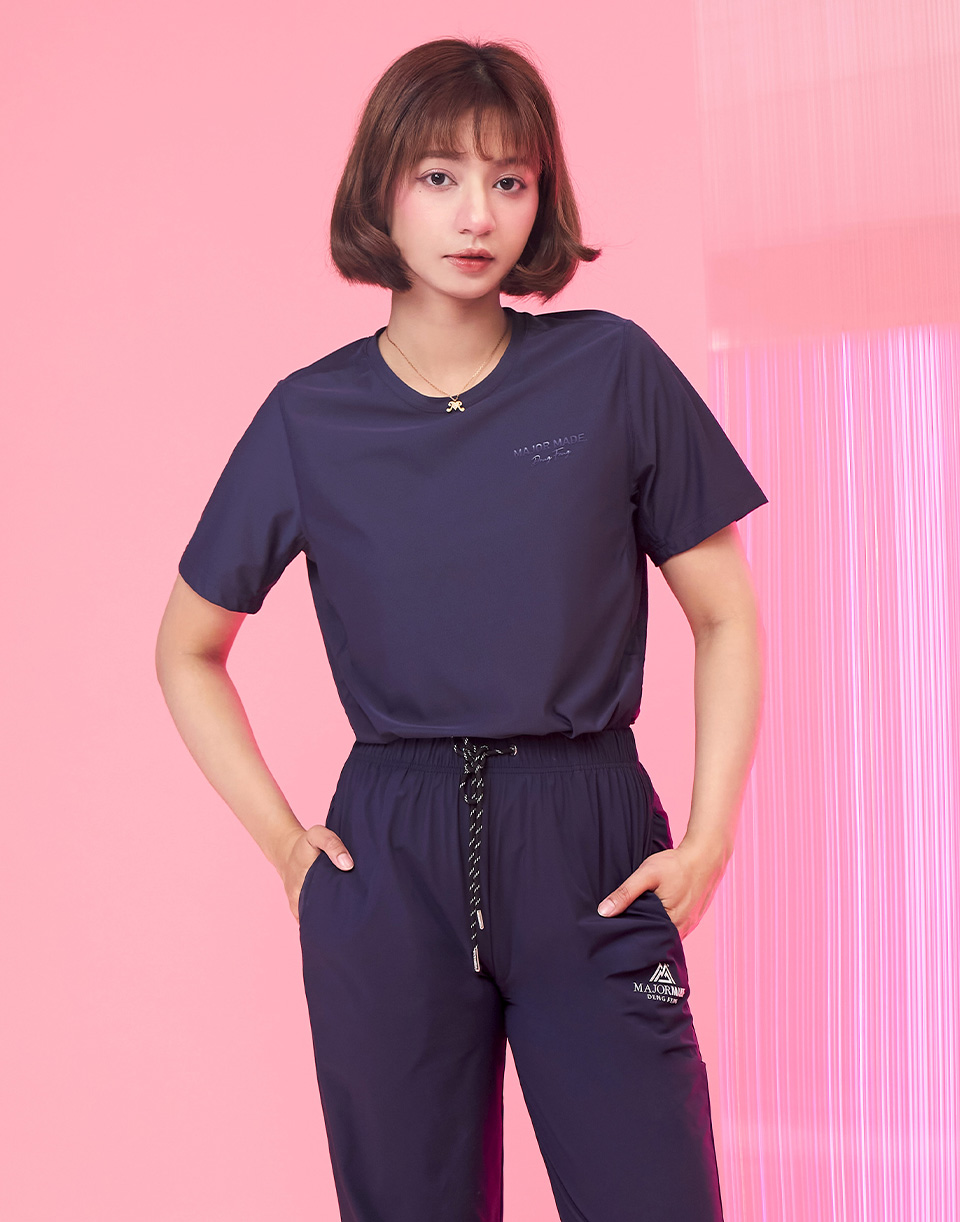 立體字母格狀透氣涼感T