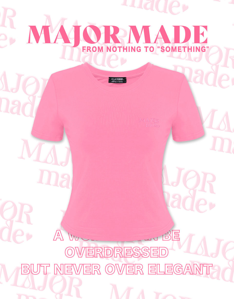 圓領中短版字母大彈力短T