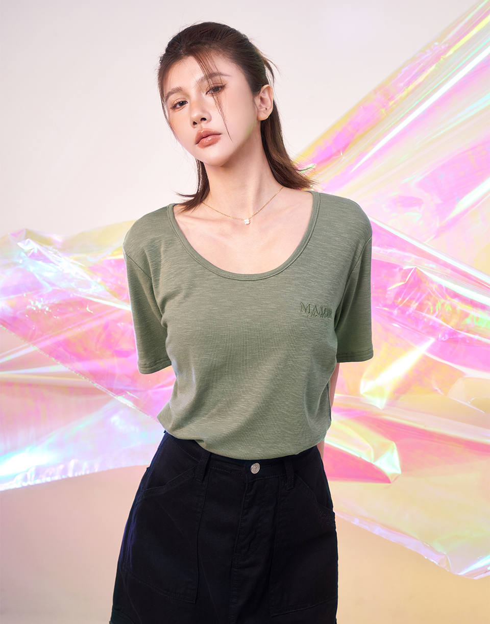 基本款竹節紋彈力短T