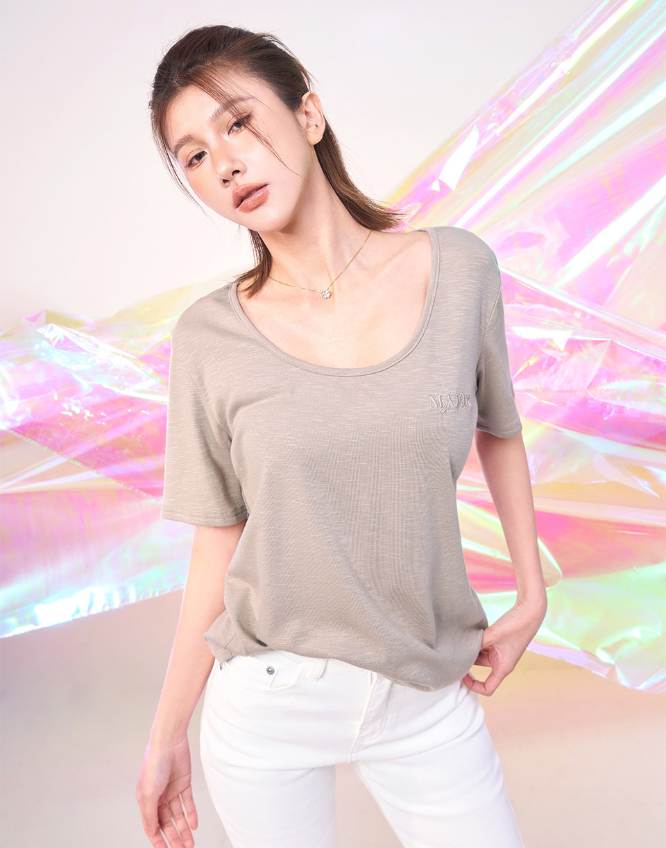 基本款竹節紋彈力短T