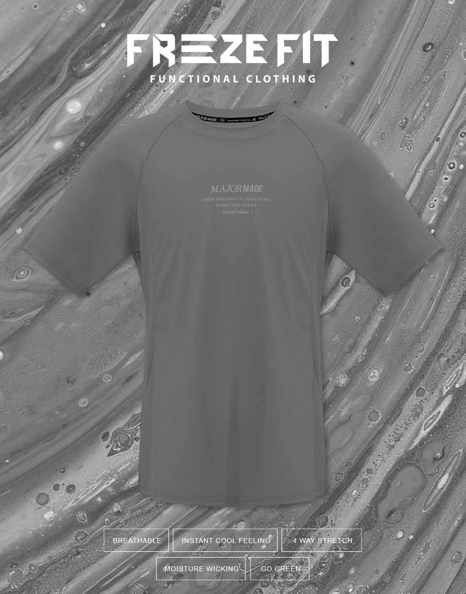 立體字滑面涼感短T