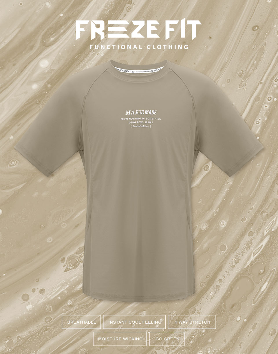 立體字滑面涼感短T