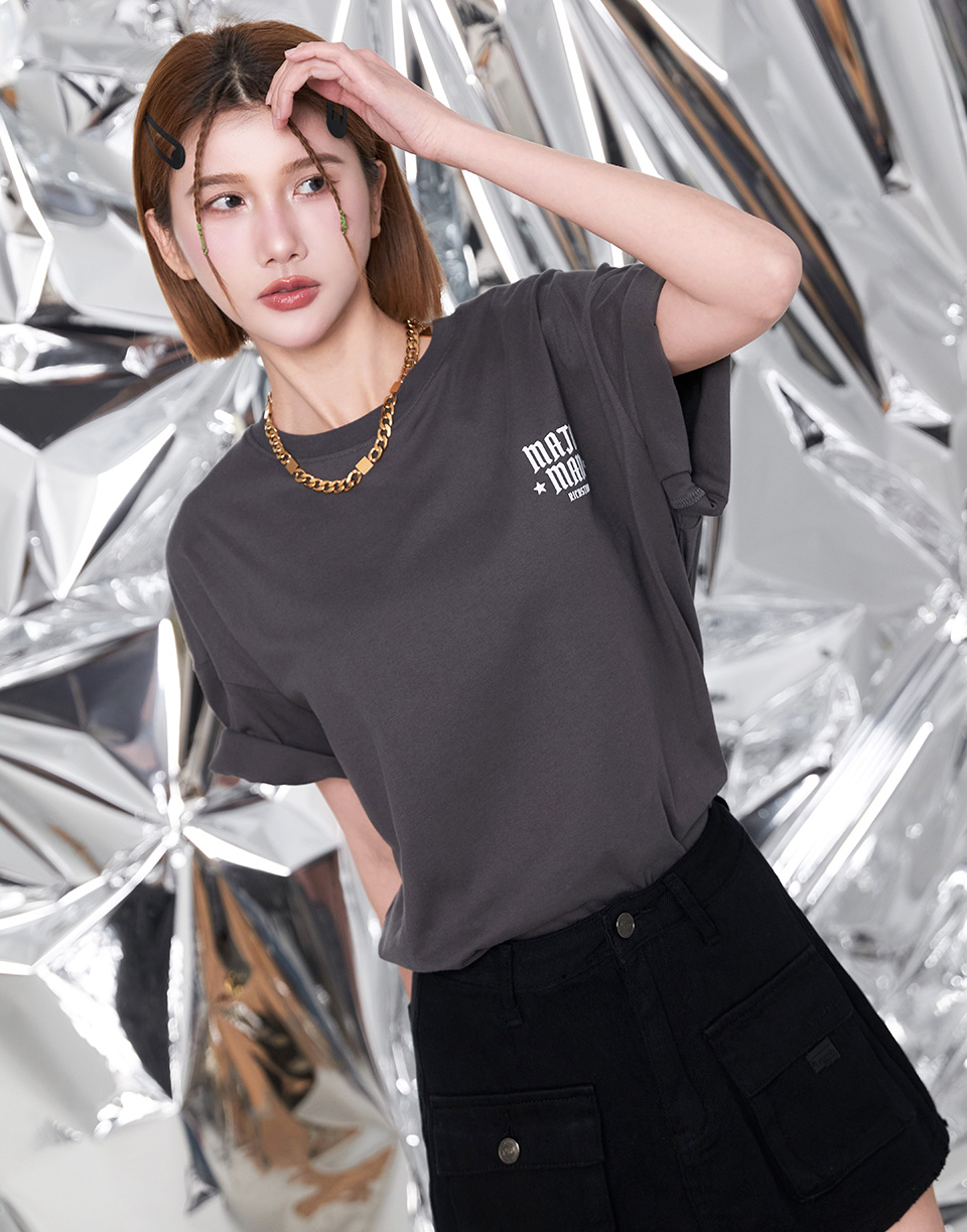 歌德字母星星短T