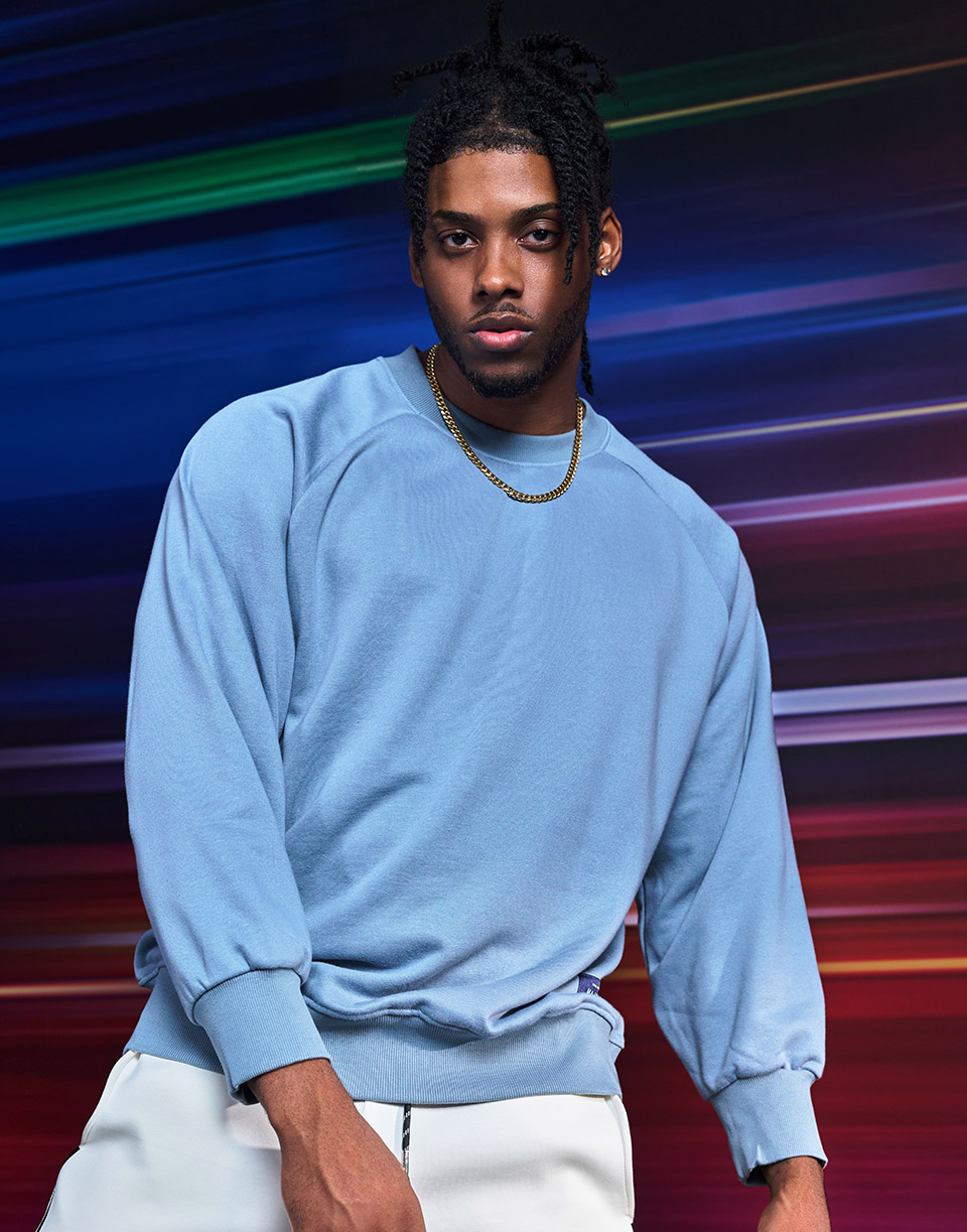 基本款織標多色大學T