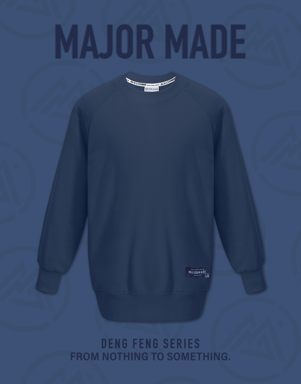 基本款織標多色大學T