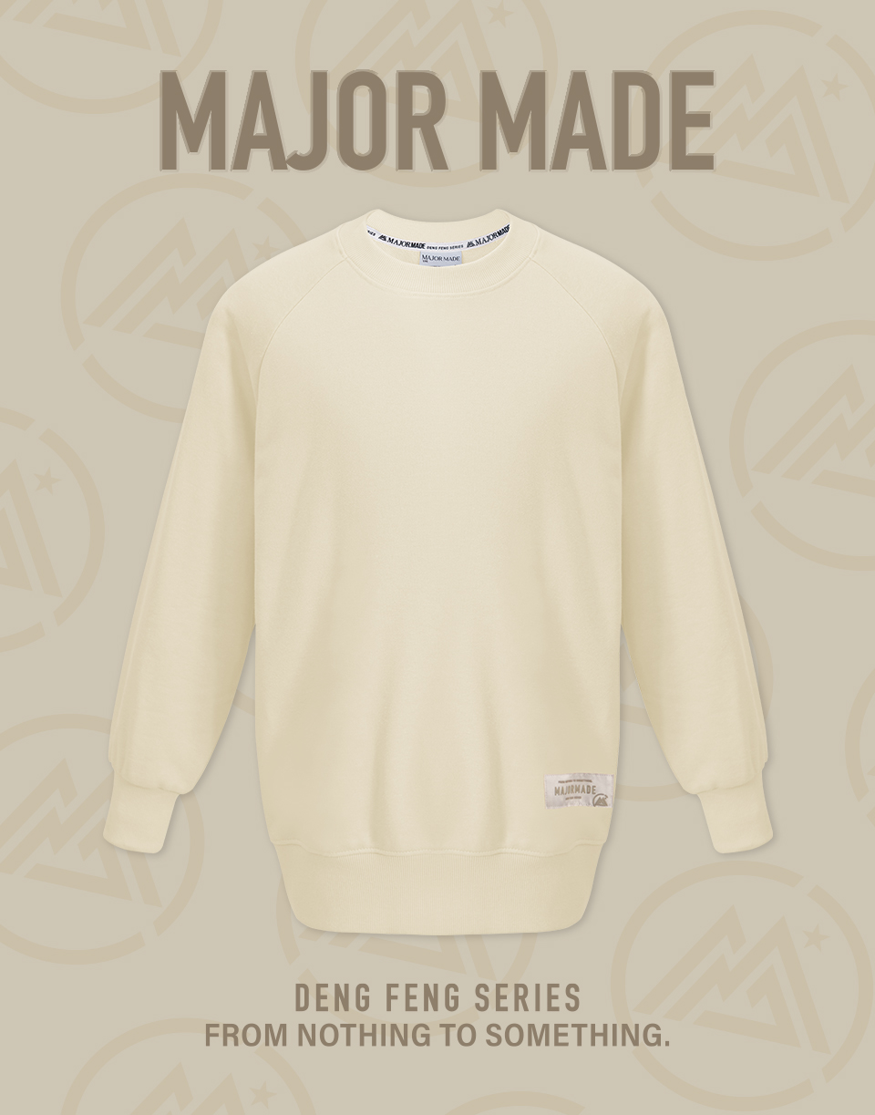 基本款織標多色大學T