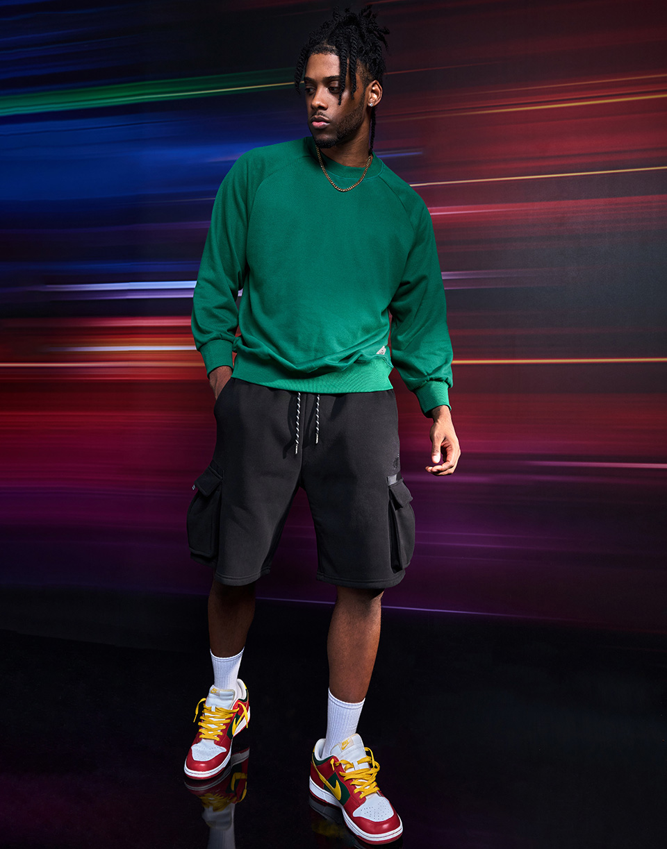 基本款織標多色大學T