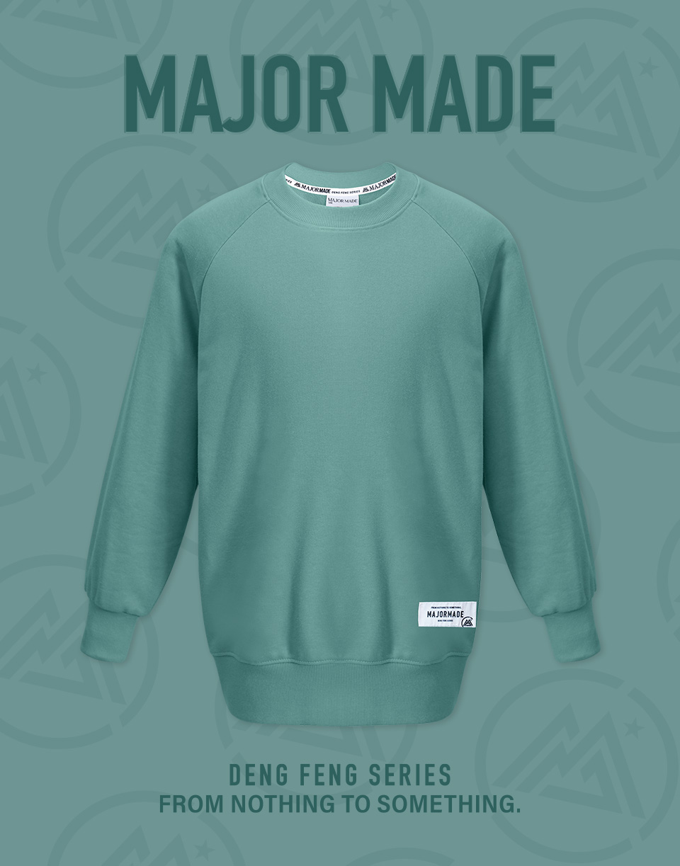 基本款織標多色大學T