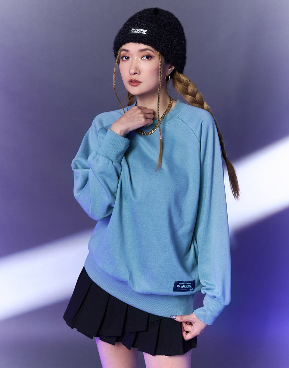 基本款織標多色大學T