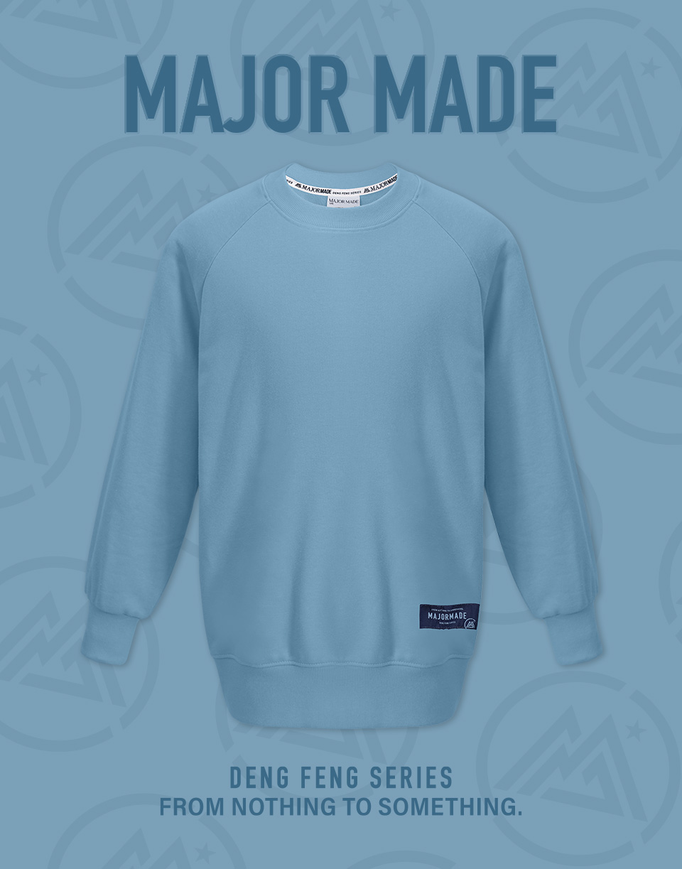 基本款織標多色大學T