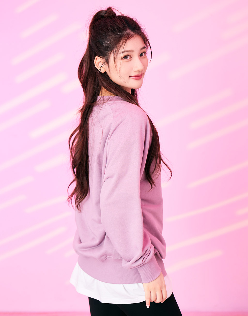 基本款織標多色大學T