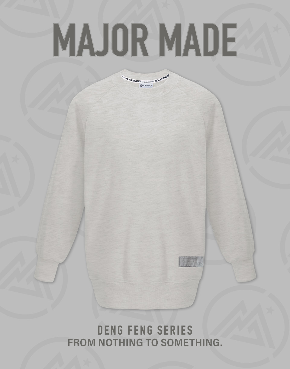 基本款織標多色大學T