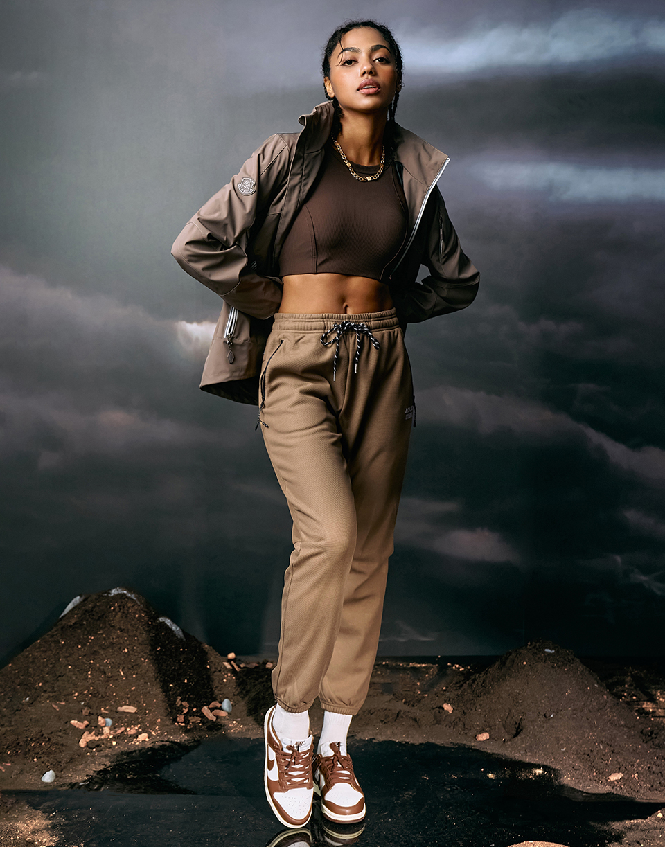 登峰細絨威化織紋縮口褲