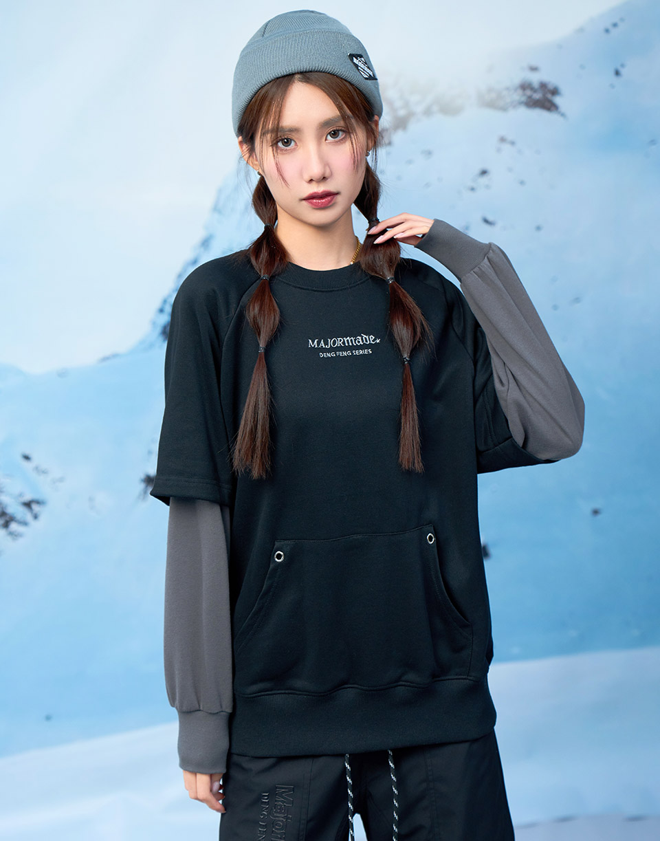 假兩件雙色拼接大學T