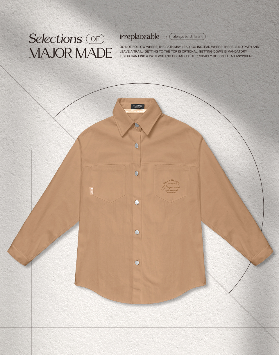 百搭刺繡小標斜紋襯衫