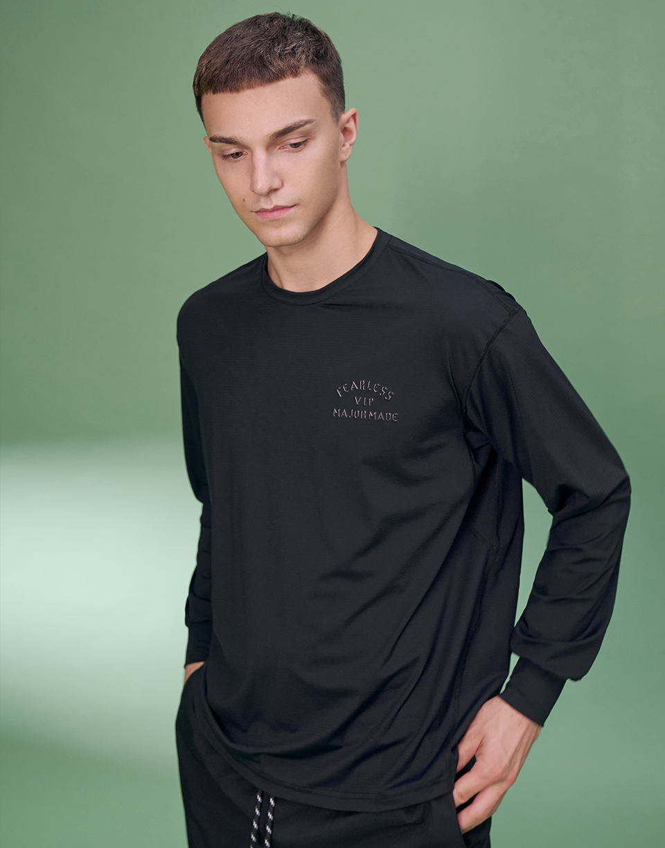 立體剪裁機能運動長T