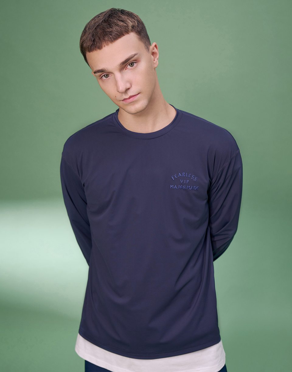 立體剪裁機能運動長T