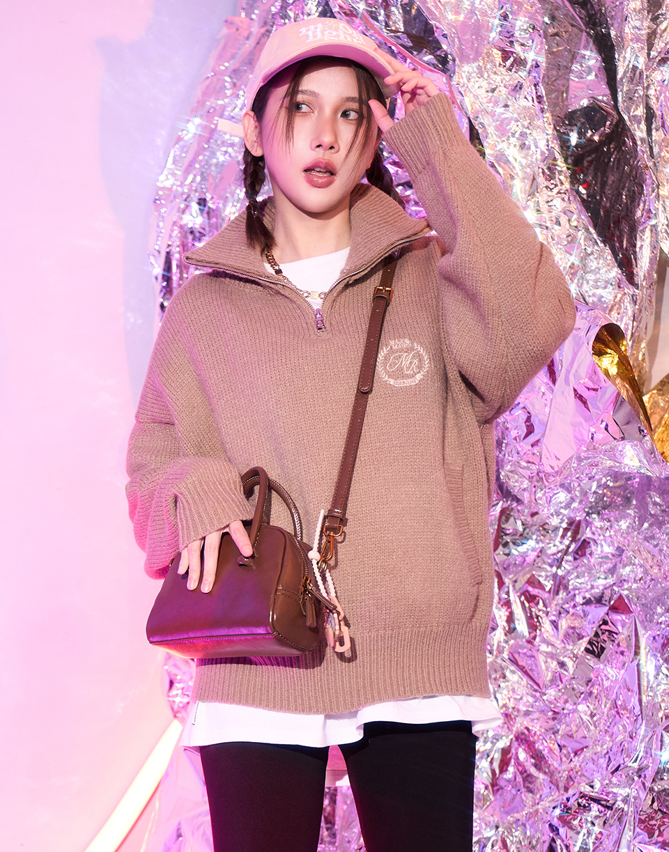 時髦半拉鍊刺繡針織上衣