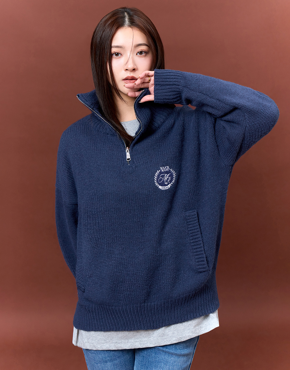 時髦半拉鍊刺繡針織上衣