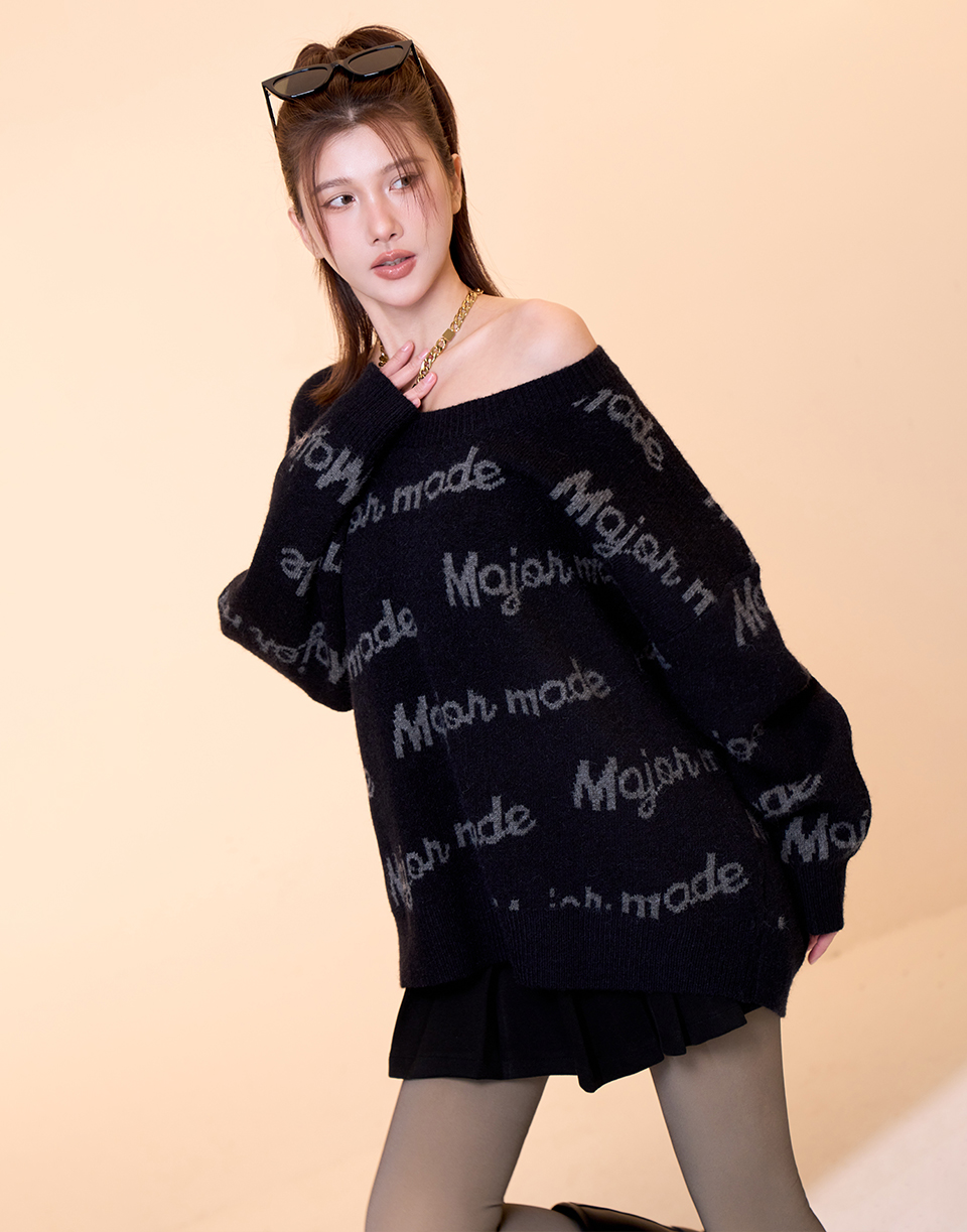 草寫字厚實針織毛衣