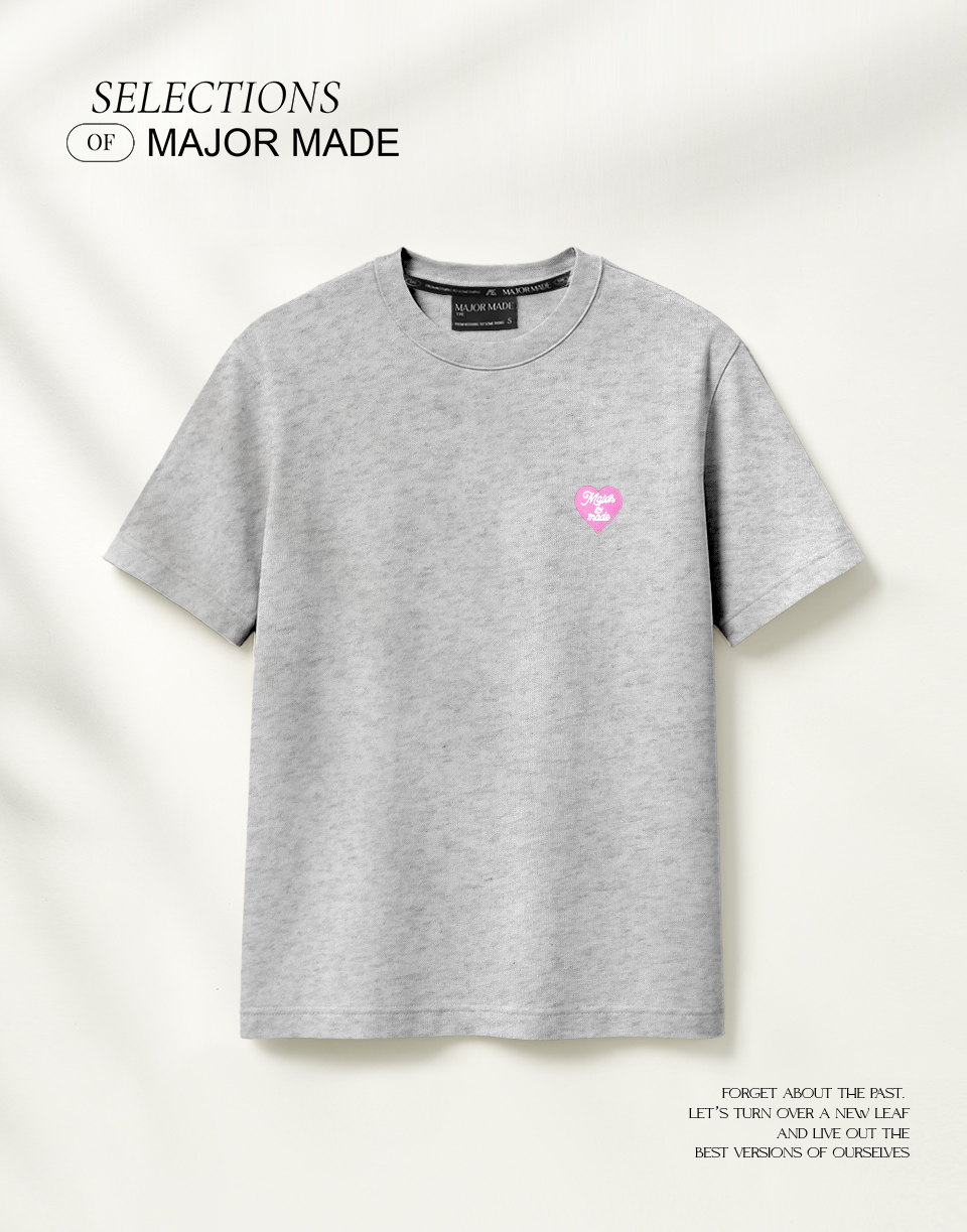 品牌愛心刺繡素面短T