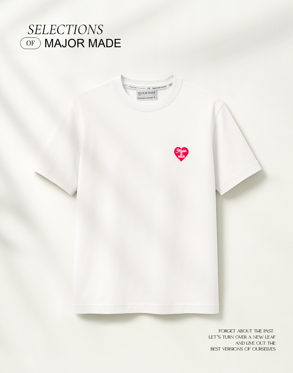 品牌愛心刺繡素面短T