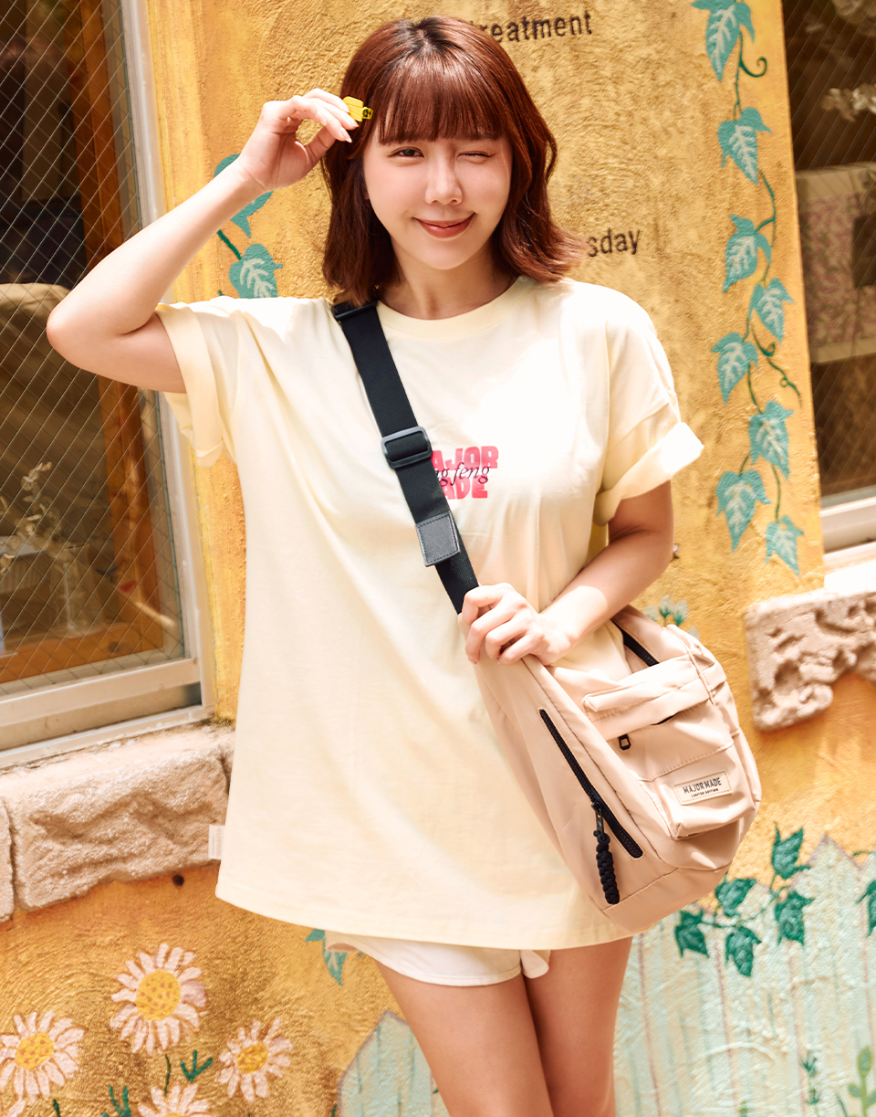 雲朵登峰熊熊汪汪短T