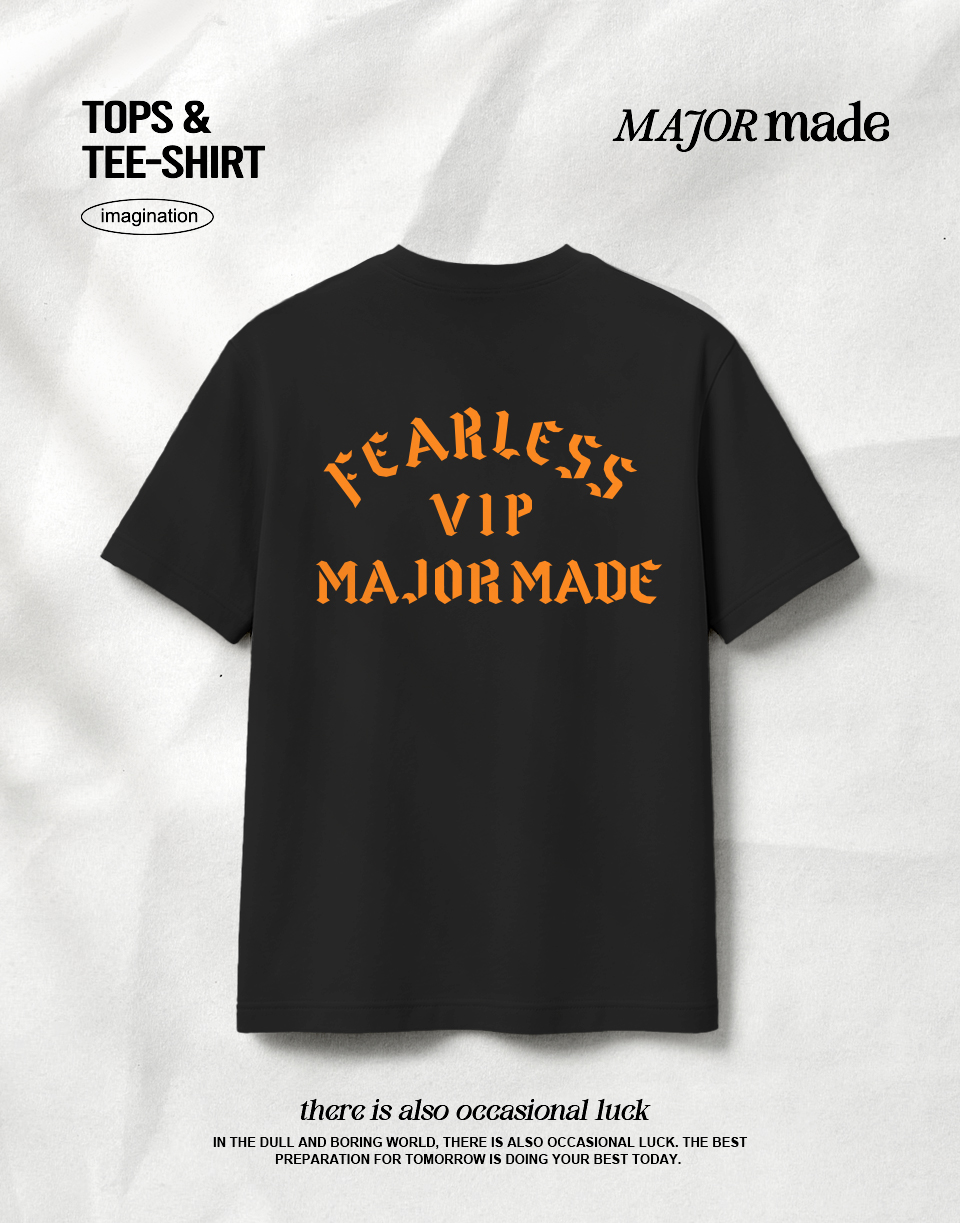 VIP歌德字螢光星星翻袖短T