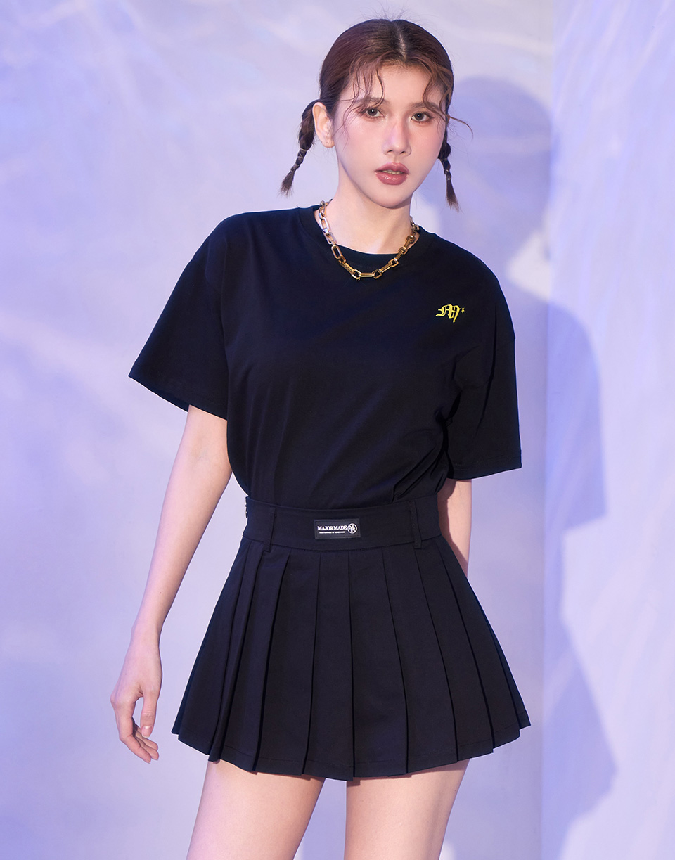 VIP歌德字螢光星星翻袖短T