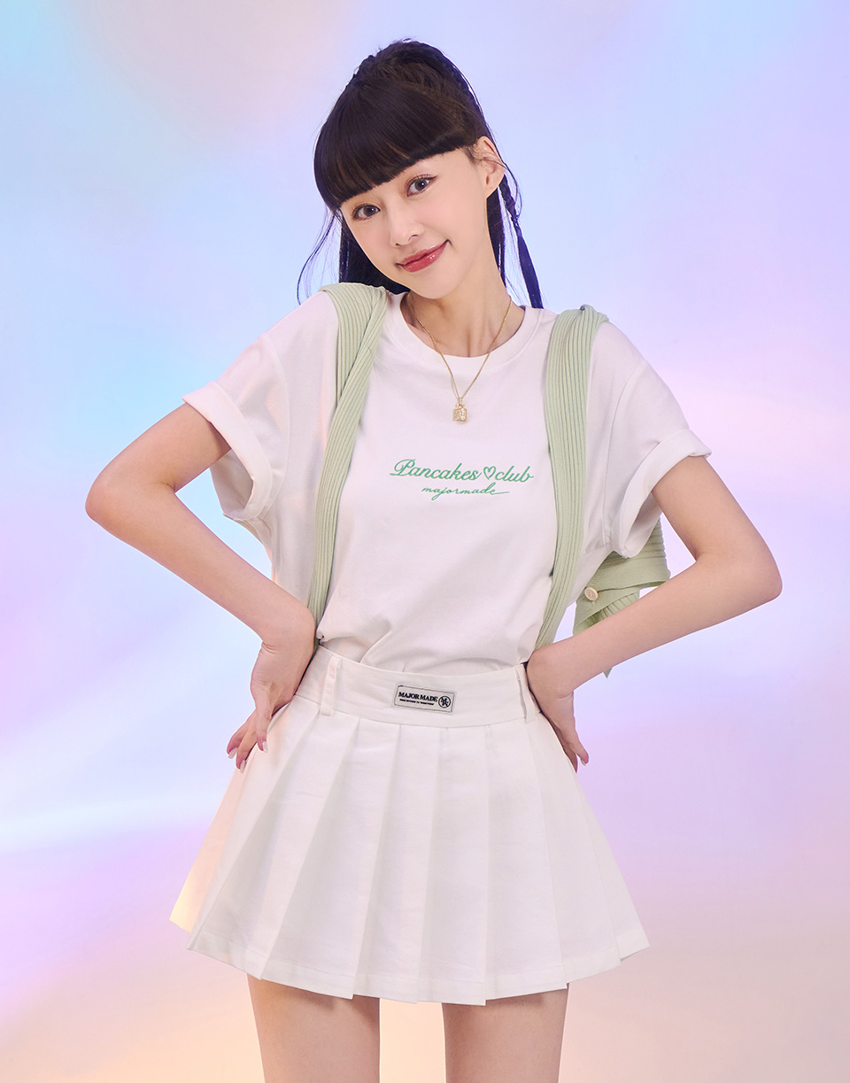 藍莓鬆餅刺繡彈力短T