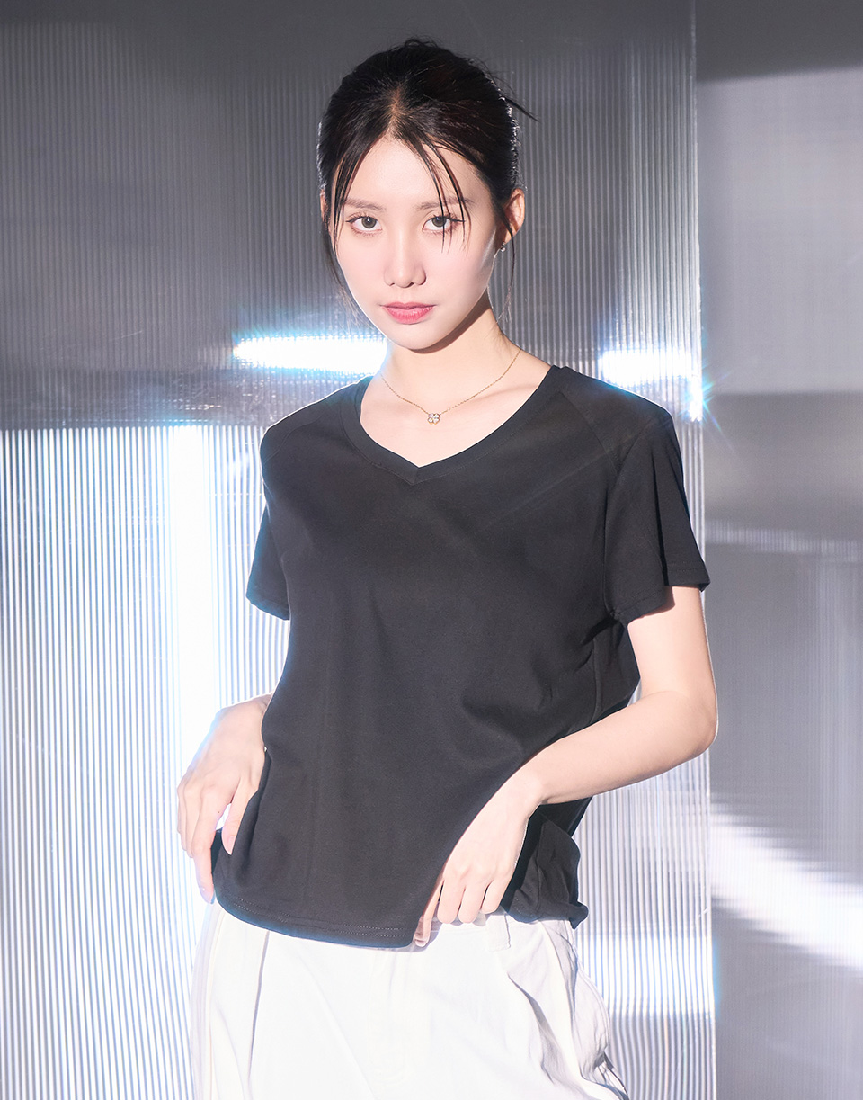 V領特殊剪裁修身上衣