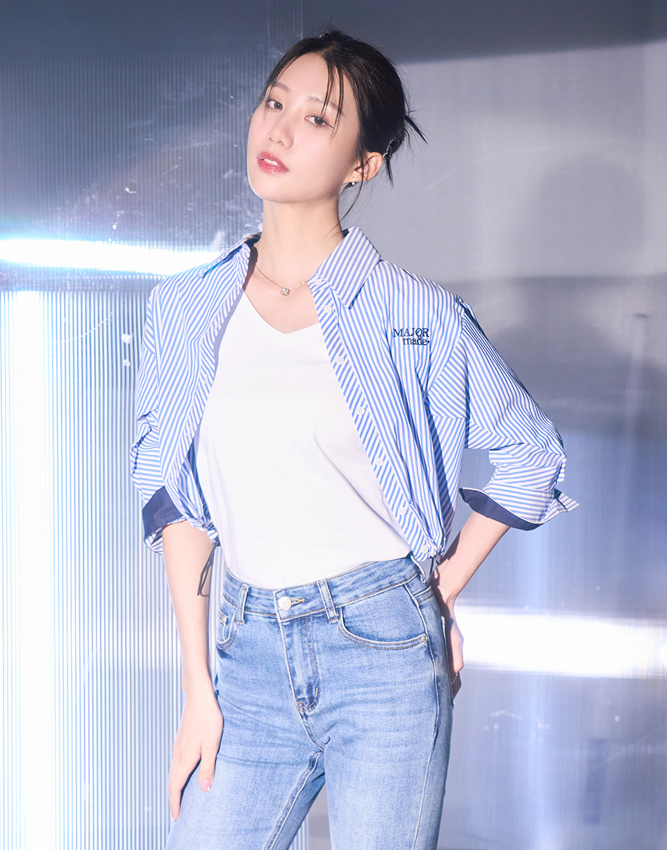 V領特殊剪裁修身上衣