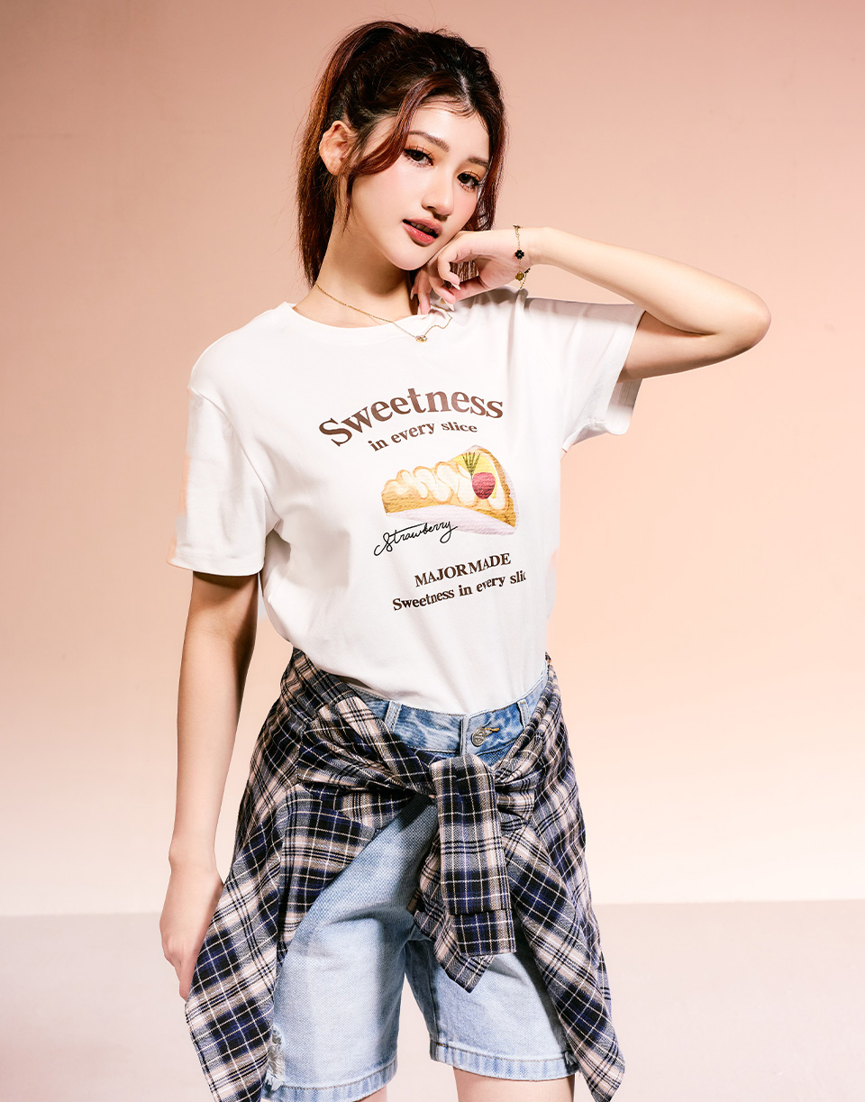 手繪風法式蛋糕彈力短T