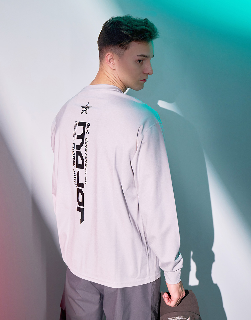 星星字母絲滑機能長T