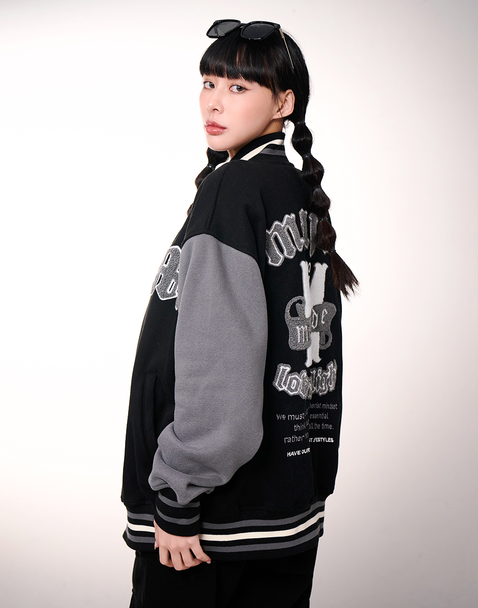 品牌厚實字母刺繡棒球外套