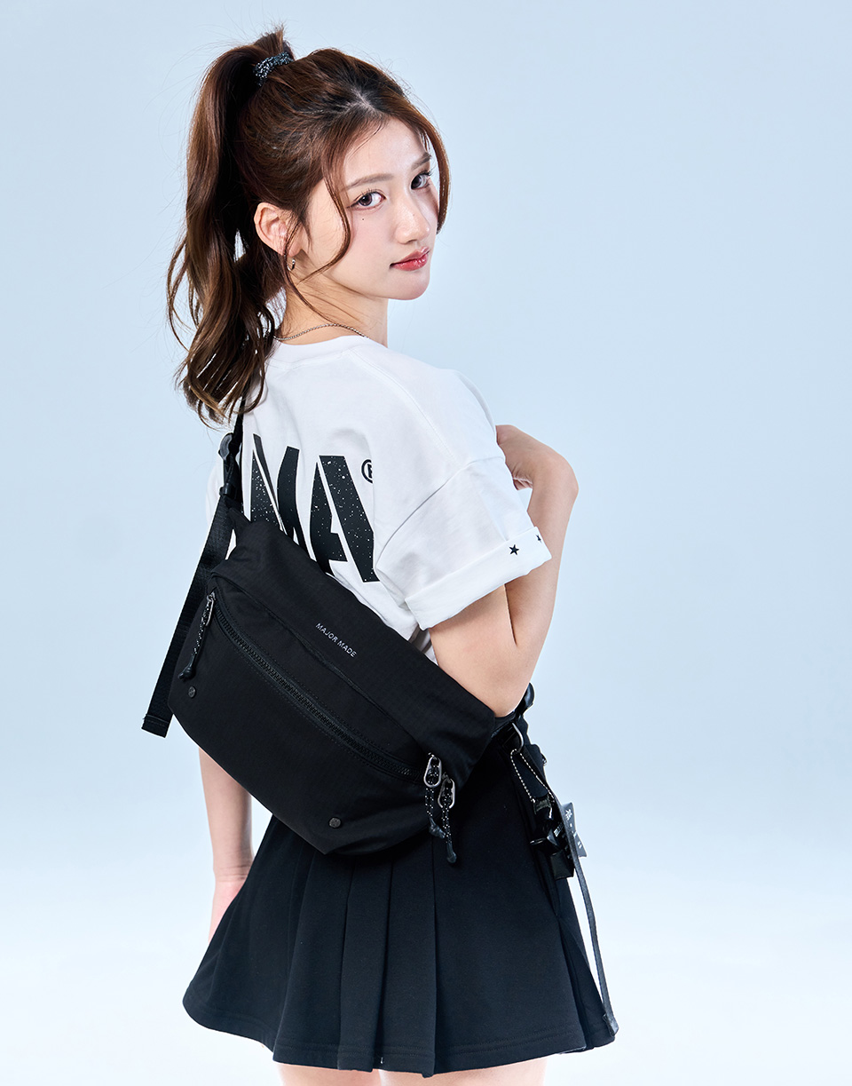 日常減壓格紋雙拉鍊胸包